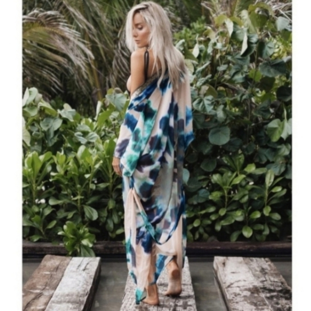 Suki So | Anthropologie Goddess Kimono in Ocean